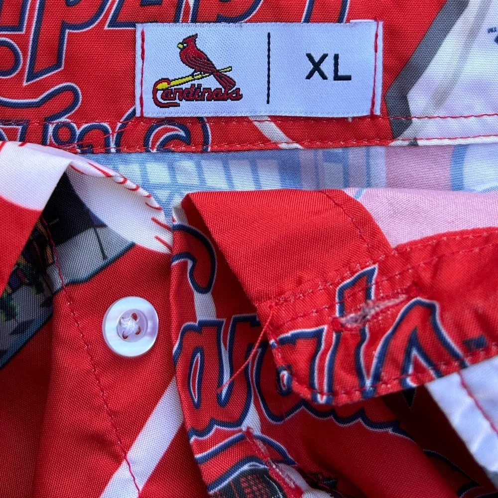 St. Louis Cardinals MLB Major League Baseball Short Sleeve Button Down Shirt - Picture 4 of 11